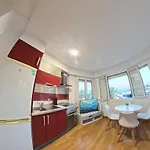 Apartment Port 3 *